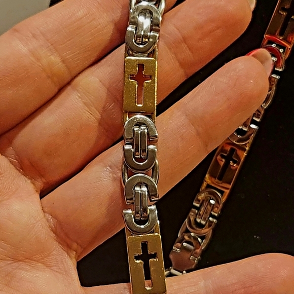316L Stainless Steel Hollowed Cross Necklace and Bracelet Set, Fashion Golden